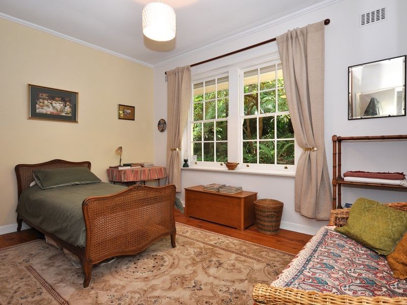 10 Ti Tree Road, Stirling SA 5152