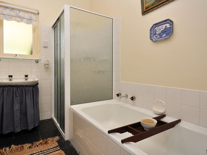 10 Ti Tree Road, Stirling SA 5152