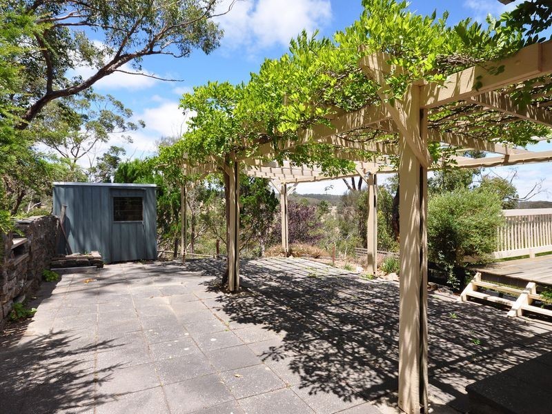 103 Emmett Road, Crafers West SA 5152