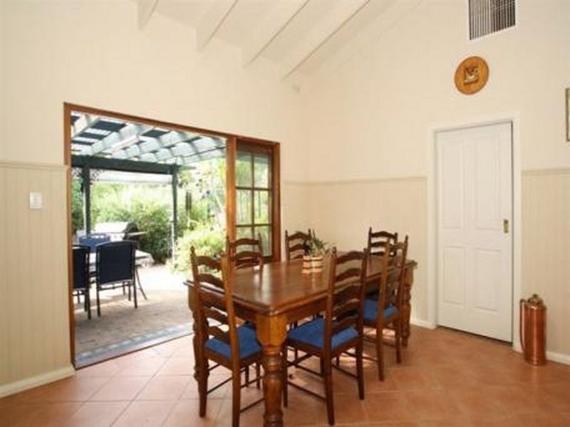 4 Lulworth Place, Flagstaff Hill SA 5159