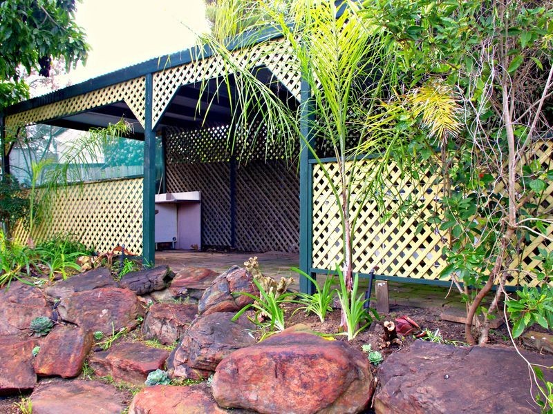 4 Lulworth Place, Flagstaff Hill SA 5159