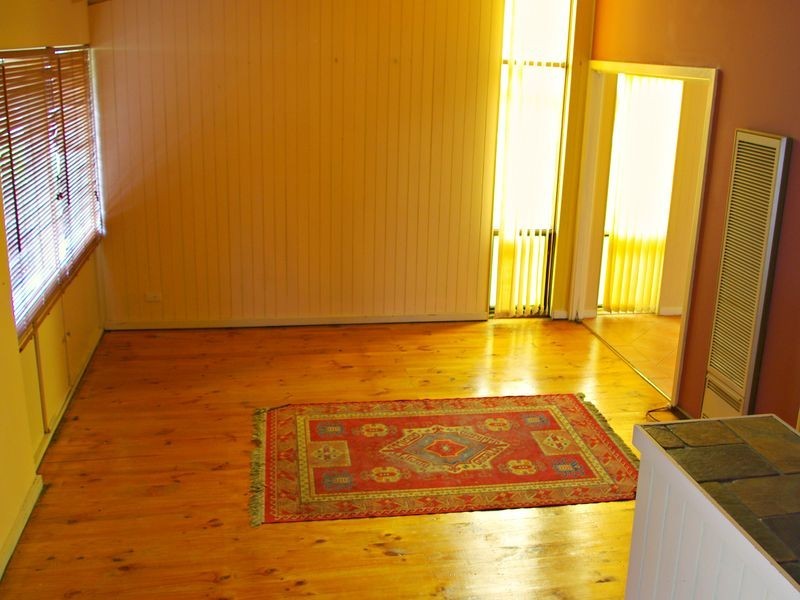 4 Lulworth Place, Flagstaff Hill SA 5159