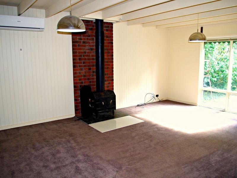 4 Lulworth Place, Flagstaff Hill SA 5159