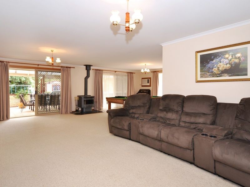 10 Nioka Drive, Ironbank SA 5153