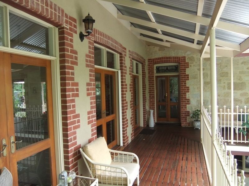 5 Spencer Street, Stirling SA 5152