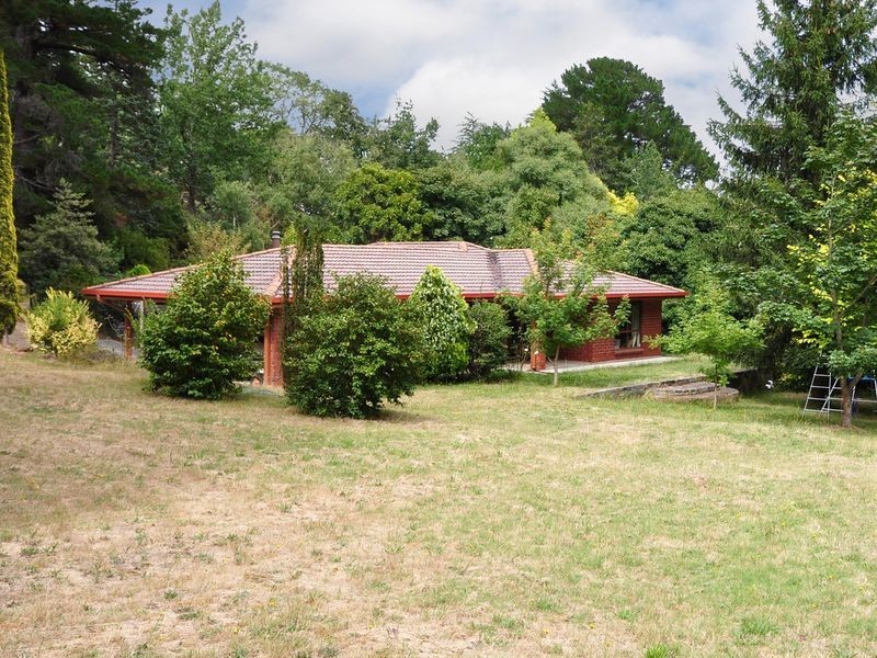 64 Pomona Road, Stirling SA 5152