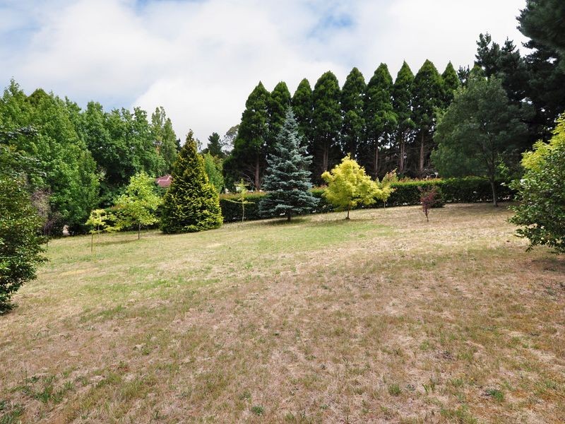 64 Pomona Road, Stirling SA 5152