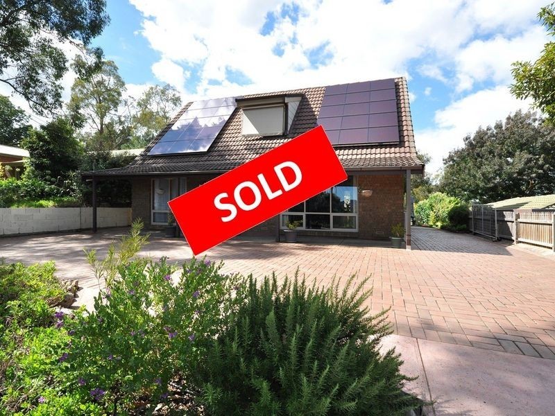 19 Oak Avenue, Bridgewater SA 5155