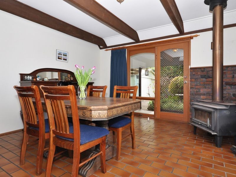 19 Oak Avenue, Bridgewater SA 5155