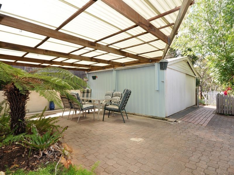 19 Oak Avenue, Bridgewater SA 5155