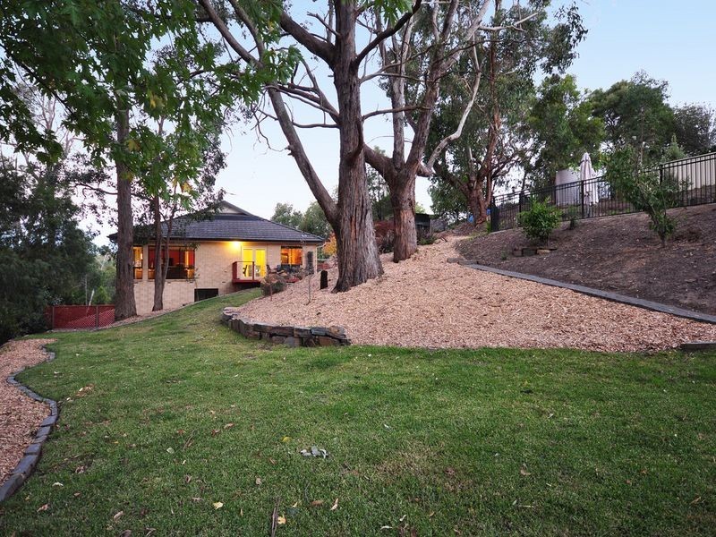 10 Pirralilla Place, Stirling SA 5152