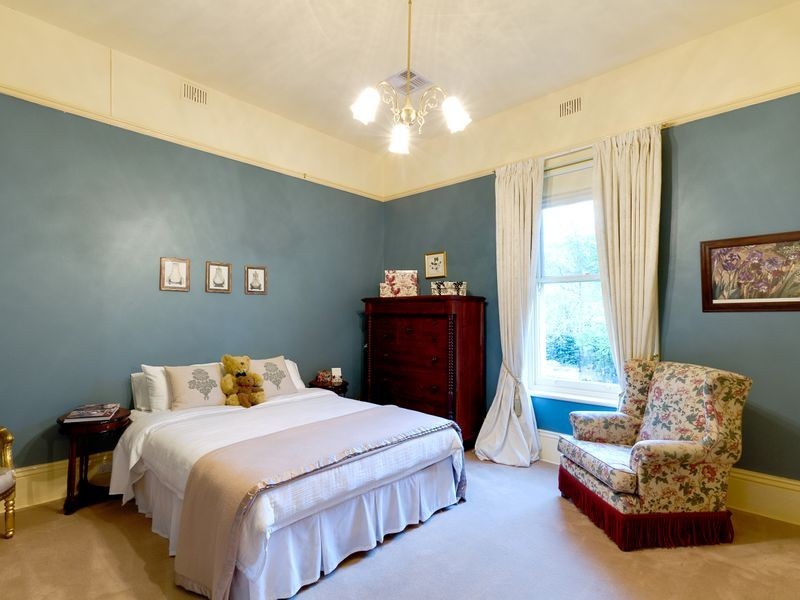 21 Waverley Ridge Road, Crafers West SA 5152