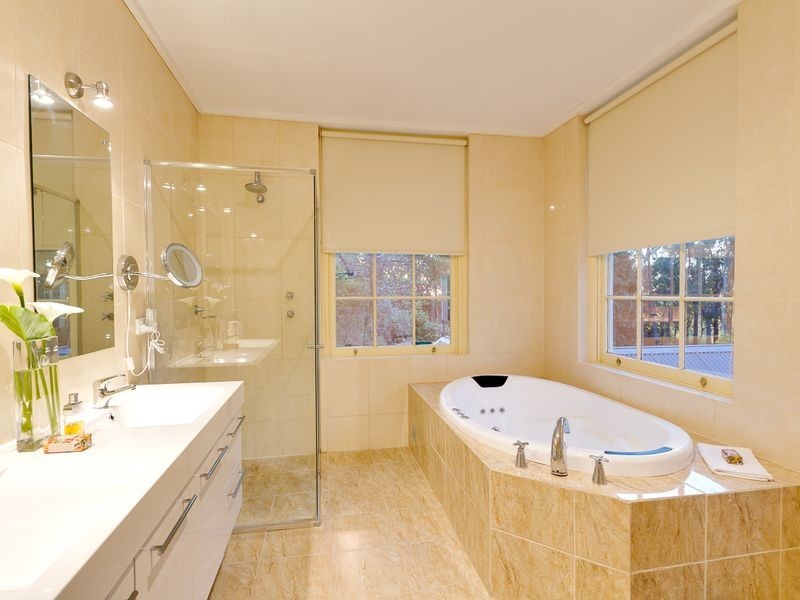 21 Waverley Ridge Road, Crafers West SA 5152