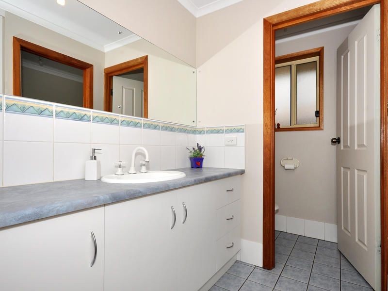 29 Hender Road, Heathfield SA 5153