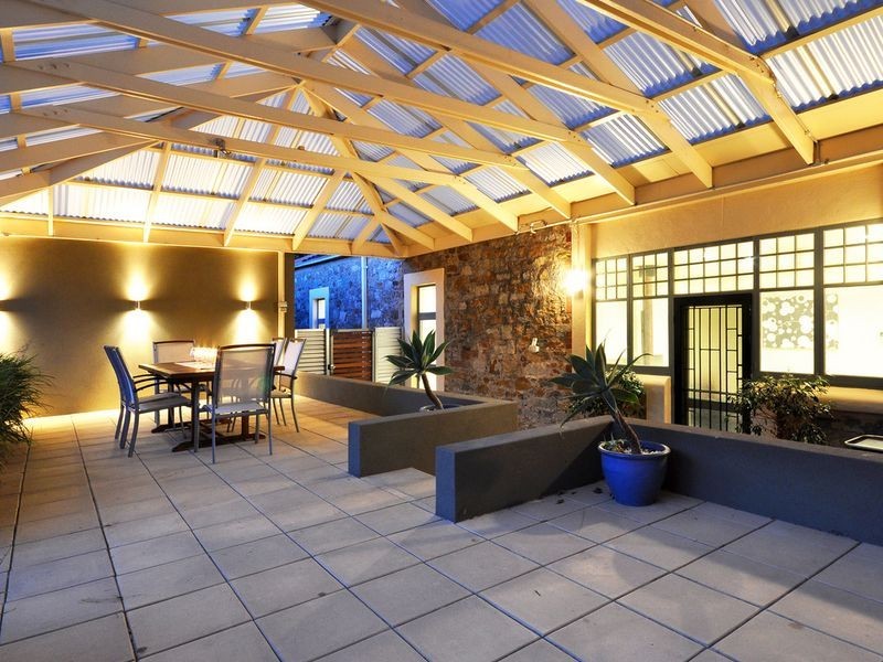 1 Cox Place, Crafers SA 5152