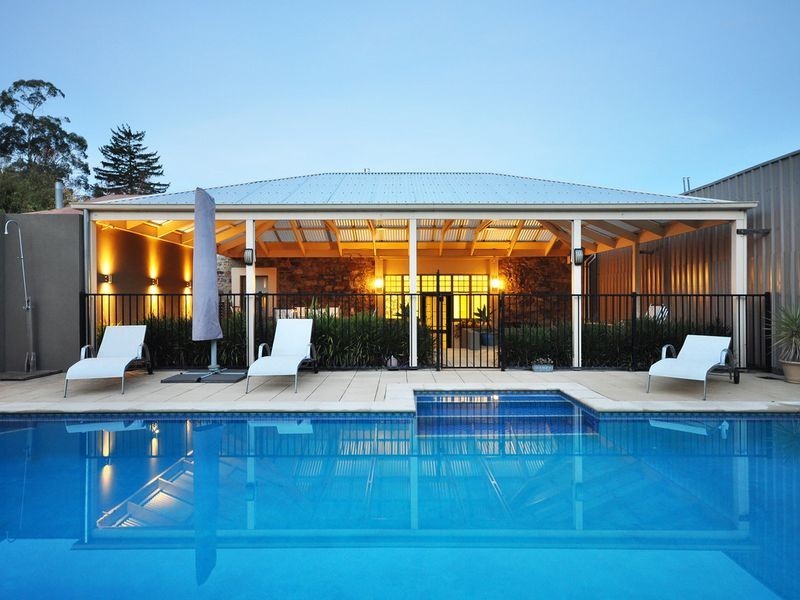 1 Cox Place, Crafers SA 5152