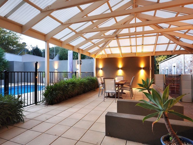 1 Cox Place, Crafers SA 5152