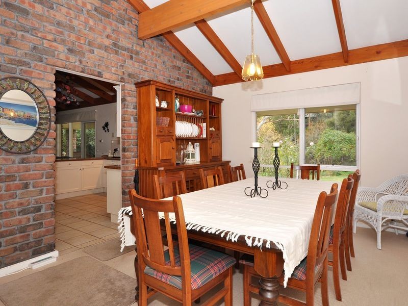 21 Kanyaka Road, Aldgate SA 5154