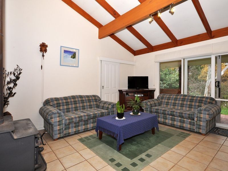 21 Kanyaka Road, Aldgate SA 5154