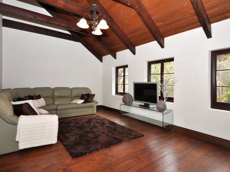 182 Gully Road, Carey Gully SA 5144