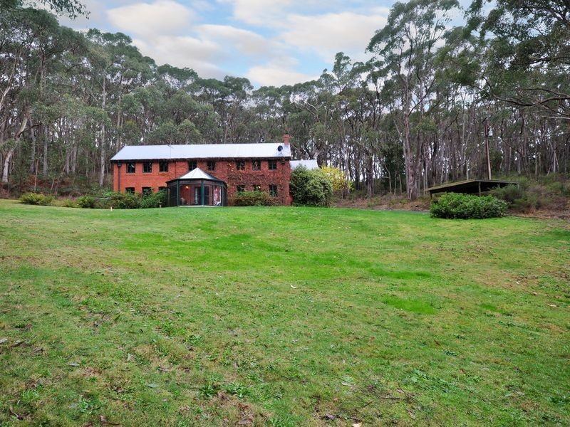 182 Gully Road, Carey Gully SA 5144