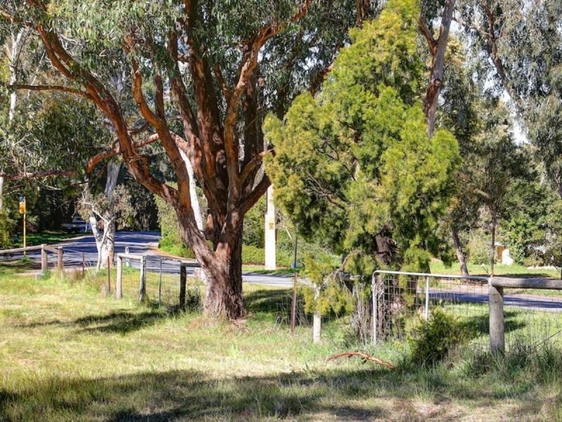 9 Spring Gully Road, Piccadilly SA 5151