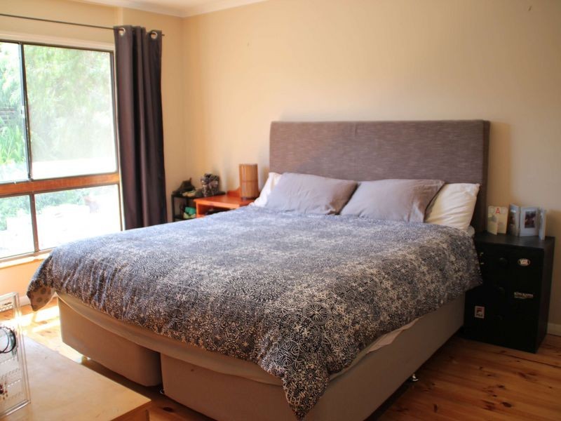8 Oakdene Crescent, Coromandel Valley SA 5051