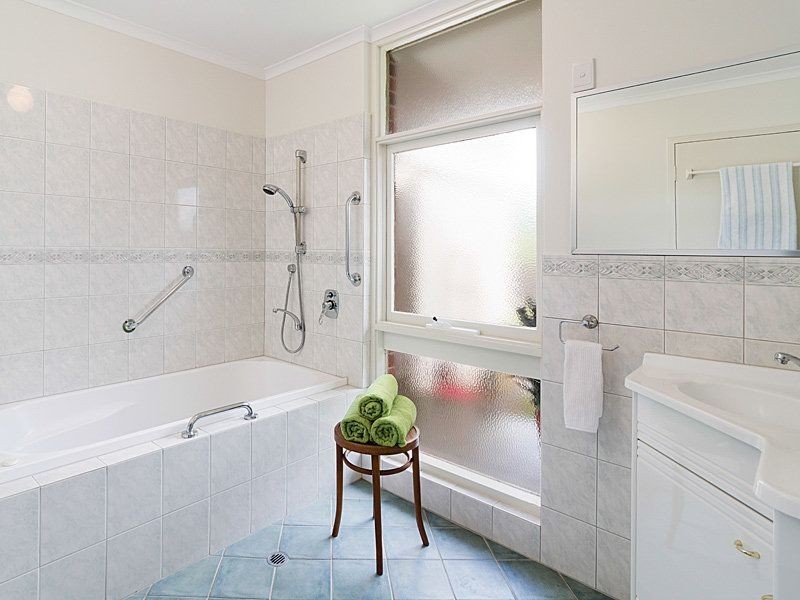 8 Pain Road, Hahndorf SA 5245