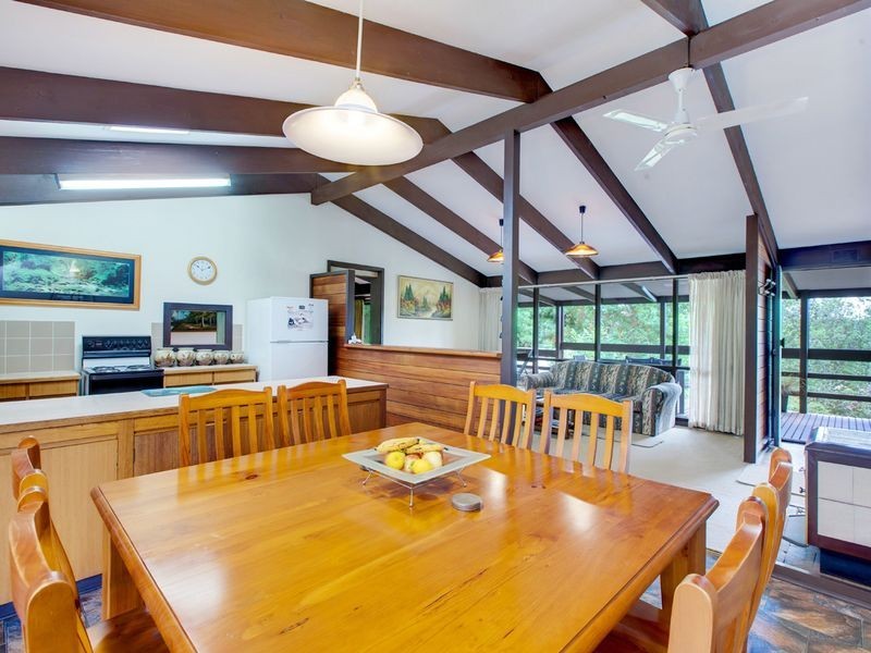 4 Railway Avenue, Bridgewater SA 5155