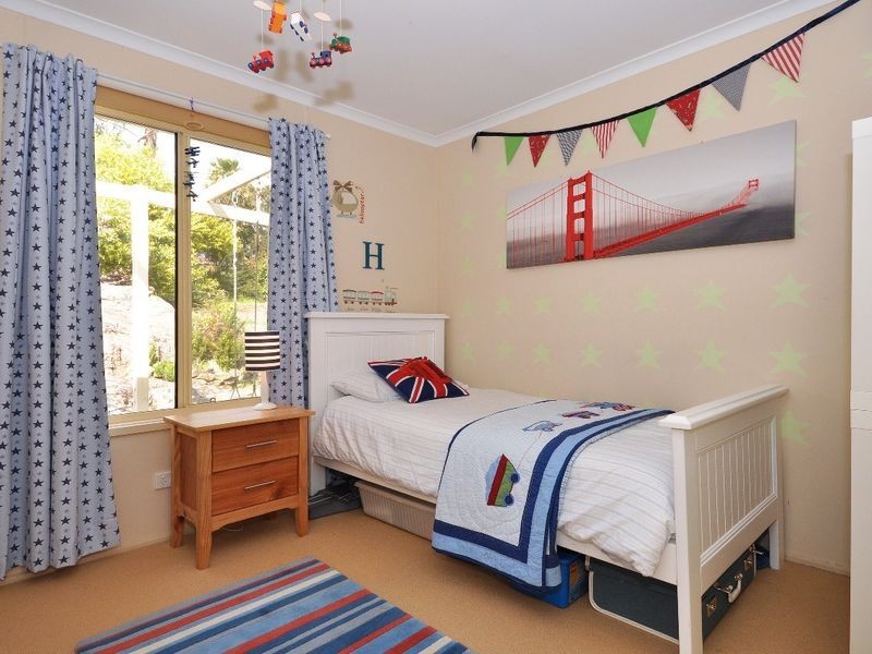 3 Christie Street, Bridgewater SA 5155