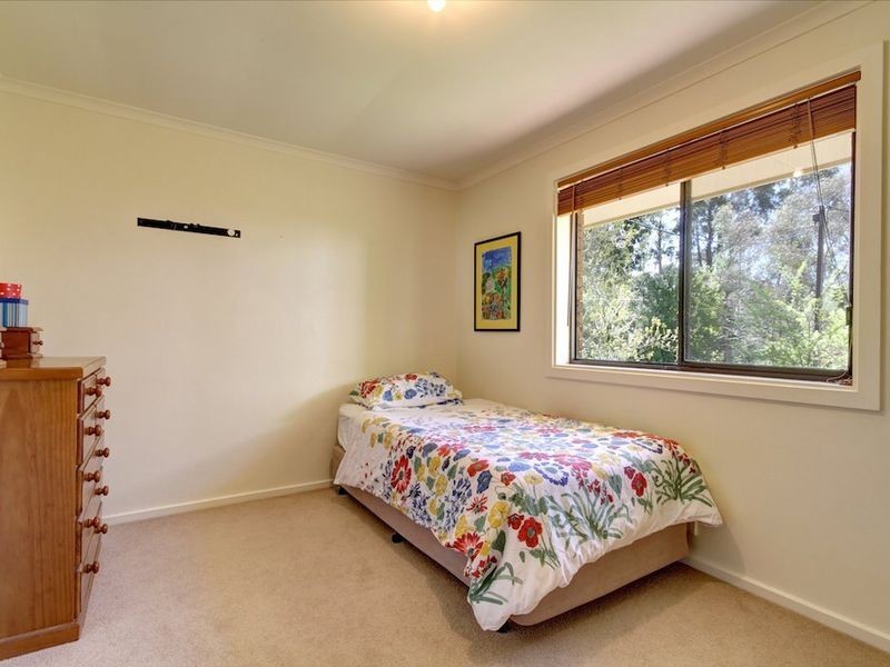 30 Lesley Crescent, Crafers SA 5152