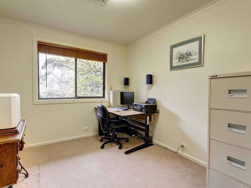 30 Lesley Crescent, Crafers SA 5152