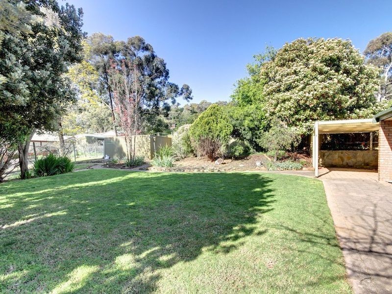 7 Oakdene Crescent, Coromandel Valley SA 5051