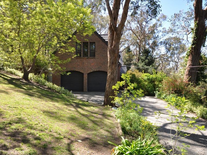 11 Hadleigh Rise, Upper Sturt SA 5156