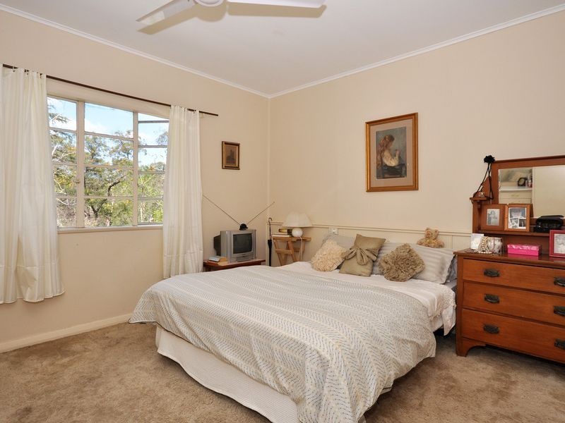 25 Lewis Avenue, Aldgate SA 5154