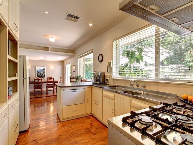 9 Fullgrabe Drive, Crafers SA 5152