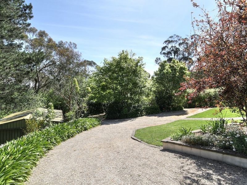 9 Fullgrabe Drive, Crafers SA 5152