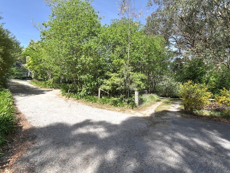 9 Fullgrabe Drive, Crafers SA 5152