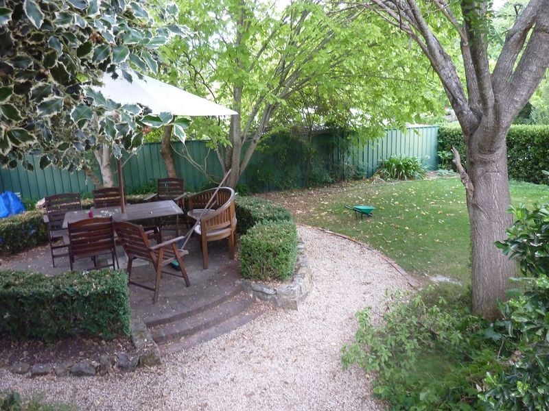 4 Milford Avenue, Stirling SA 5152