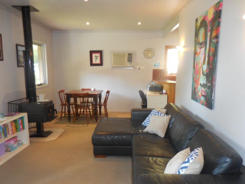 3 Fourth Avenue, Bridgewater SA 5155