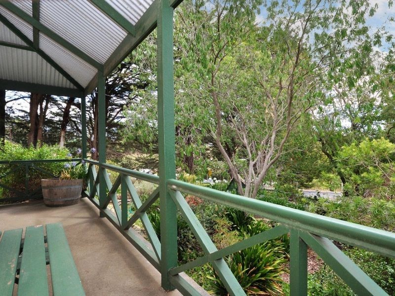 3 Church Road, Norton Summit SA 5136