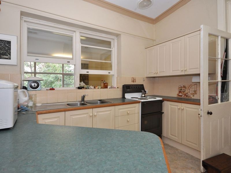 3 Church Road, Norton Summit SA 5136