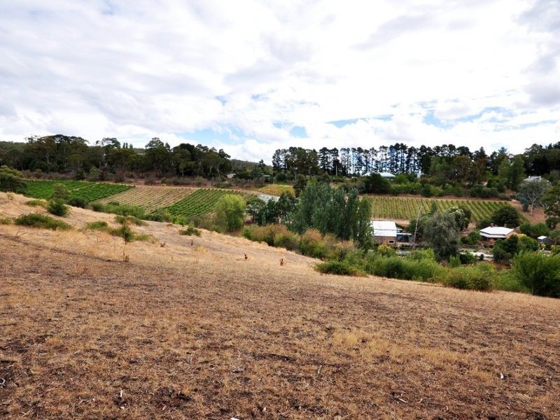 3 Church Road, Norton Summit SA 5136