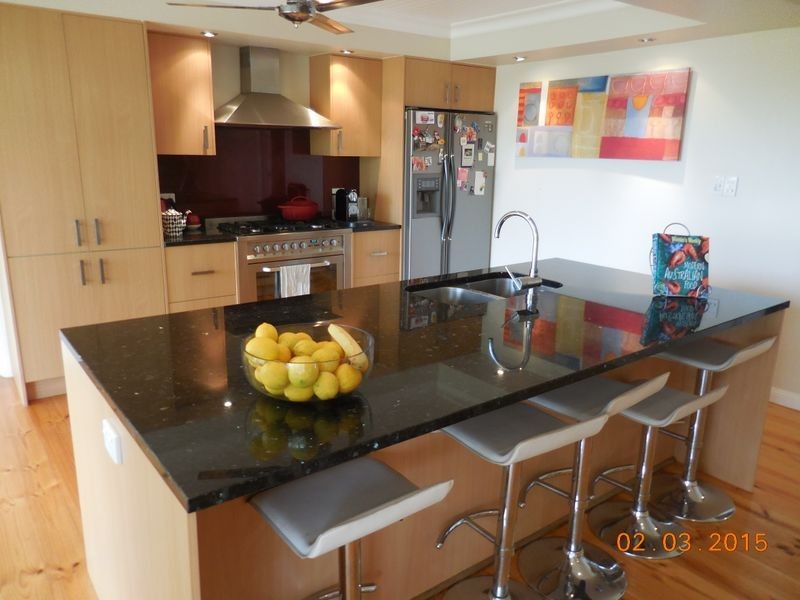 7 St Barberie Drive, Crafers SA 5152