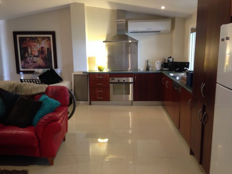 7 St Barberie Drive, Crafers SA 5152