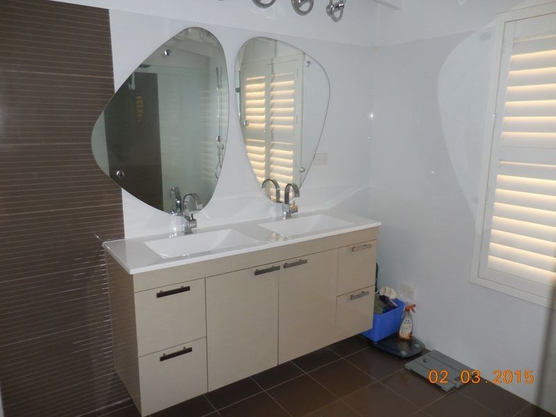 7 St Barberie Drive, Crafers SA 5152