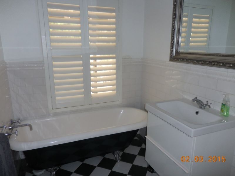 7 St Barberie Drive, Crafers SA 5152