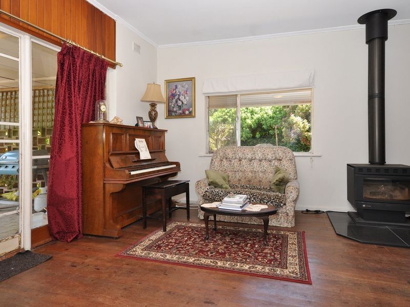 10 Gould Road, Stirling SA 5152