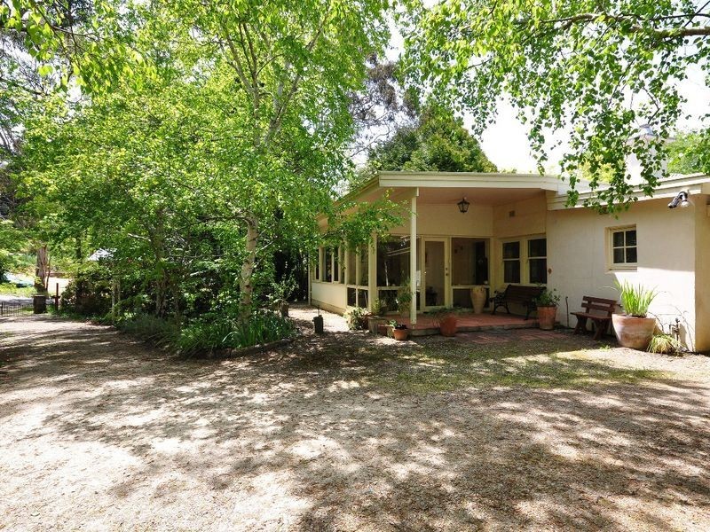 17 Princes Avenue, Crafers West SA 5152