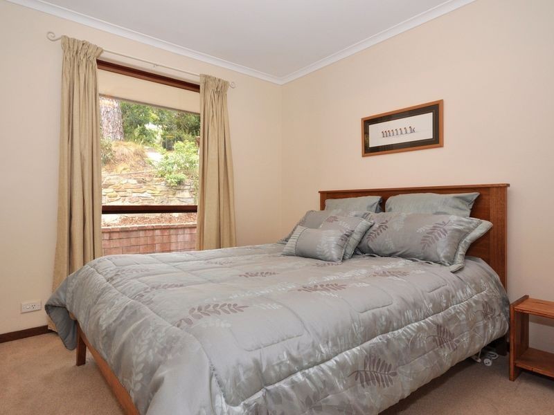13 Heather Road, Aldgate SA 5154